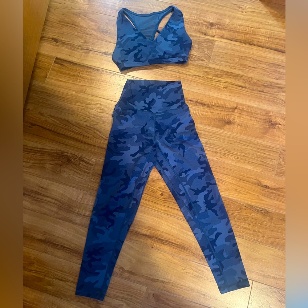 Ptula stealth leggings and matching sports bra! Barely worn
